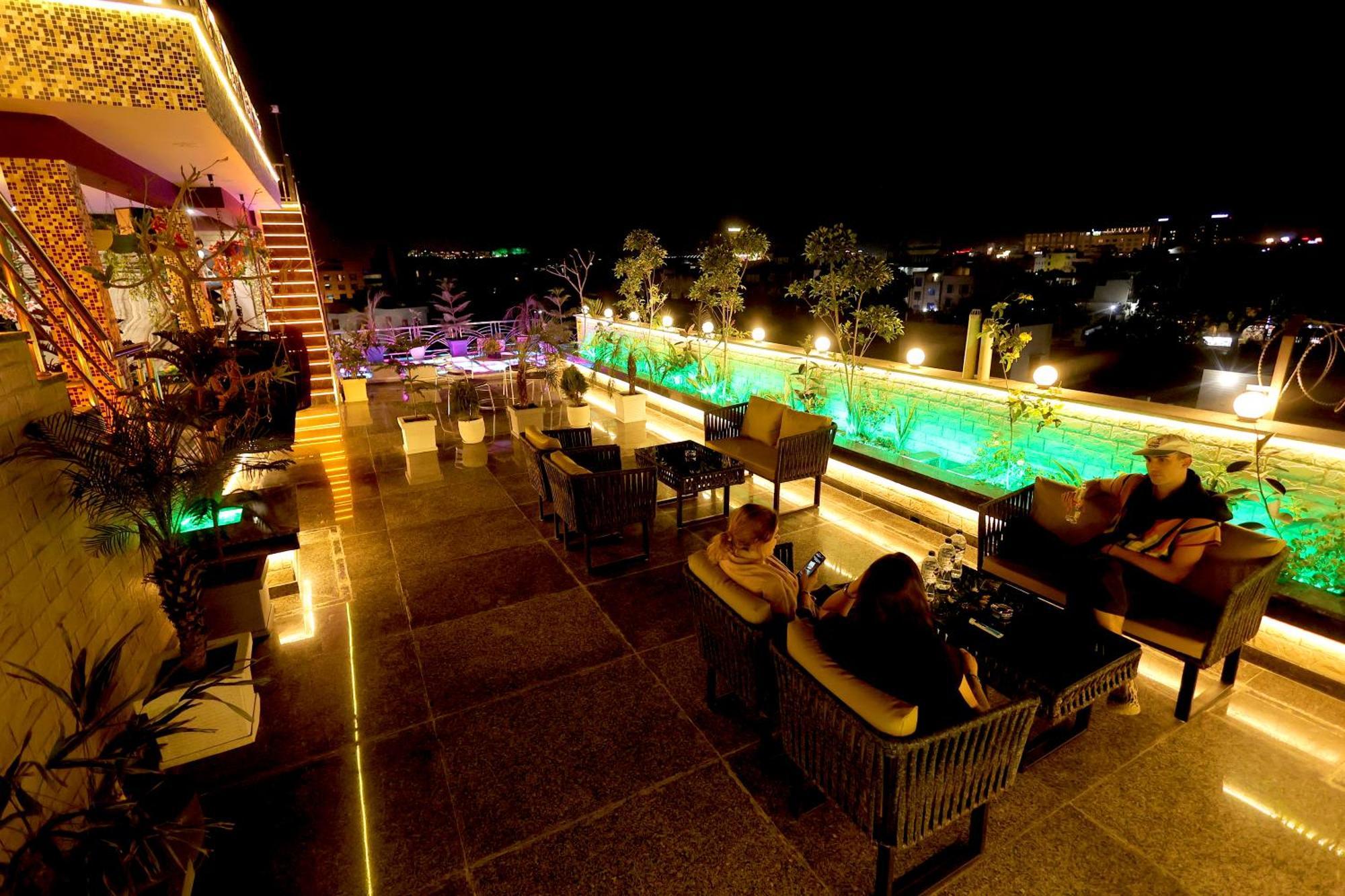 Aman Homestay, A Boutique Hotel Агра Экстерьер фото