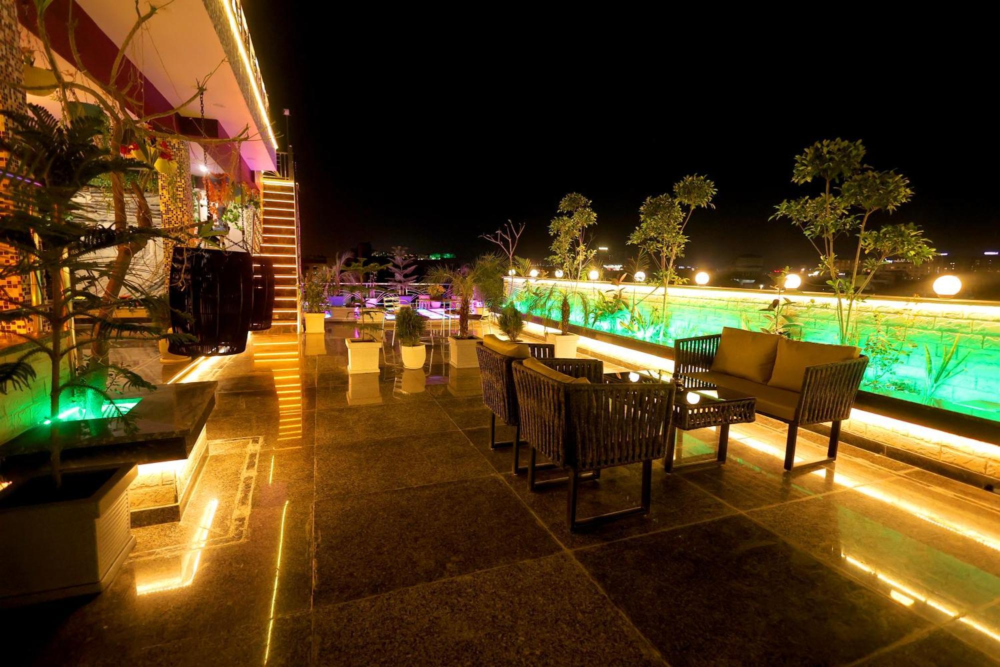 Aman Homestay, A Boutique Hotel Агра Экстерьер фото
