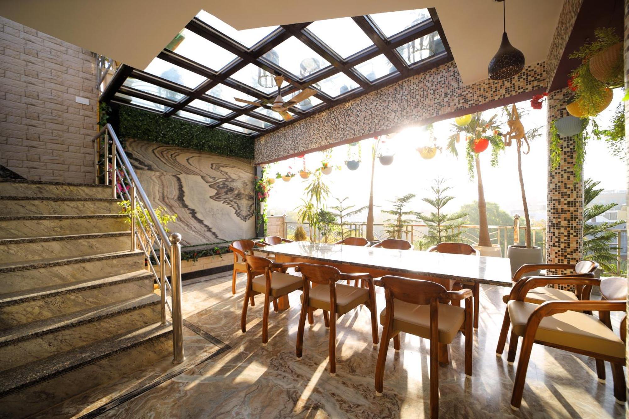 Aman Homestay, A Boutique Hotel Агра Экстерьер фото