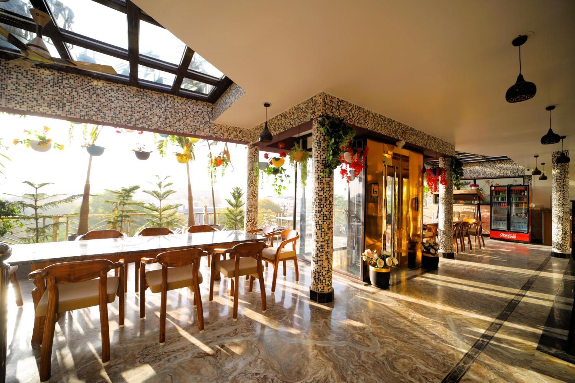 Aman Homestay, A Boutique Hotel Агра Экстерьер фото